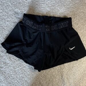 Nike Women's Black Just Do It Athletic Shorts